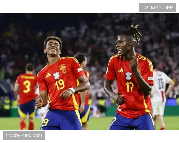 亚马尔边路对抗弱势的根源：技术特点与战术适配性分析