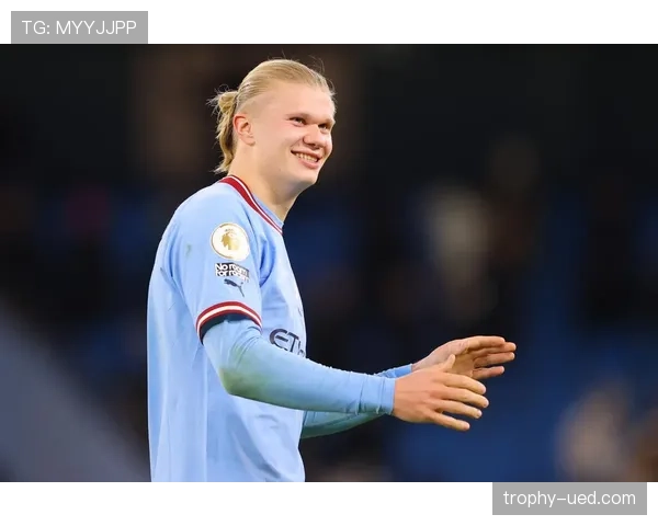 伊萨克与哈兰德：技术流中锋与终结机器的效率边界