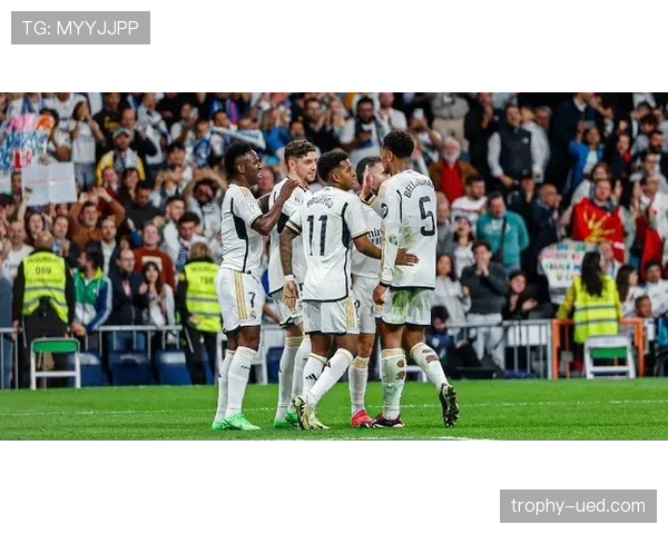 卡马文加在西甲冠军阵容中的轮换价值与战术适配性分析